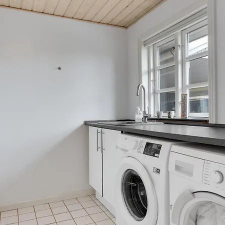 3 Bedroom Lovely Home In Haderslev *