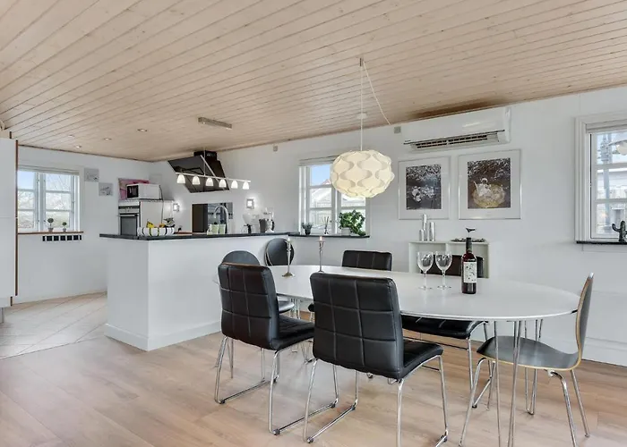 Vakantiehuis Hejsager Strandby M-514 *